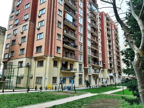 4-комн. новостройка - м. Гянджлик - 360 м²