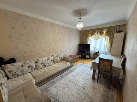 Elan №6105688 - Bakı, Yeni Günəşli q., 3 otaqlı, 85 m², 4/9 mərtəbə