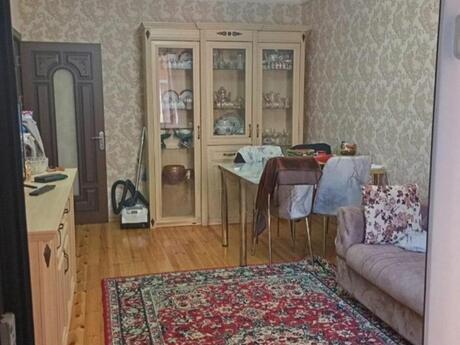 2 otaqlı köhnə tikili - Yeni Günəşli q. - 50 m²