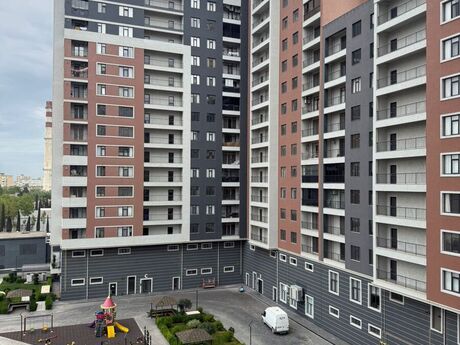 3 otaqlı yeni tikili - 8 Noyabr m. - 140 m²