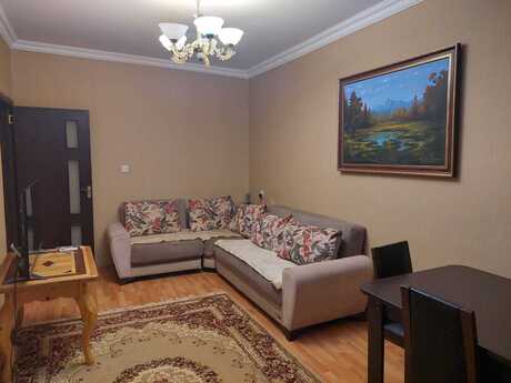 2 otaqlı köhnə tikili - Bakıxanov q. - 55 m²