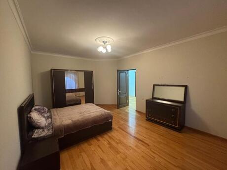 4 otaqlı həyət evi/bağ evi - Quba - 200 m²