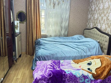 2 otaqlı köhnə tikili - Biləcəri q. - 55 m²