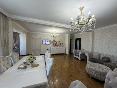 5 otaqlı köhnə tikili - Əhmədli m. - 112 m²