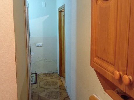 1 otaqlı köhnə tikili - Neftçilər m. - 30 m²