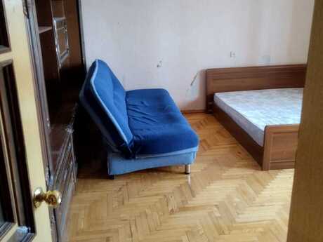 3 otaqlı köhnə tikili - Elmlər Akademiyası m. - 82 m²