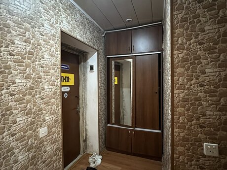 2 otaqlı köhnə tikili - Neftçilər m. - 50 m²