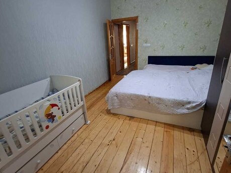 2 otaqlı köhnə tikili - Yeni Yasamal q. - 60 m²
