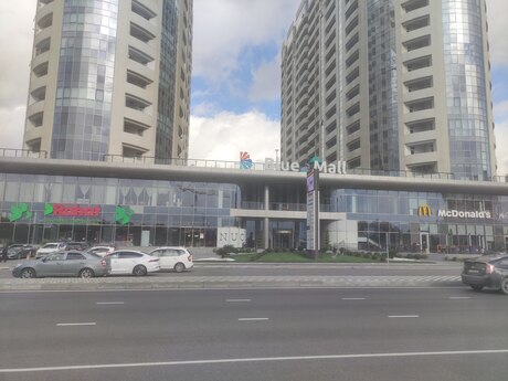 1 otaqlı yeni tikili - Xətai r. - 79 m²