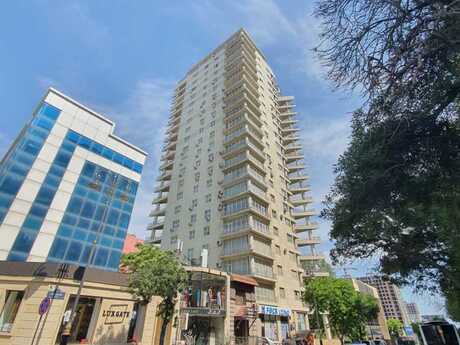 5 otaqlı ofis - 28 May m. - 250 m²
