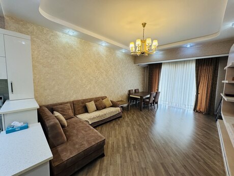2 otaqlı yeni tikili - Şah İsmayıl Xətai m. - 78 m²