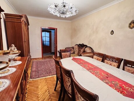 3 otaqlı köhnə tikili - Qara Qarayev m. - 85 m²