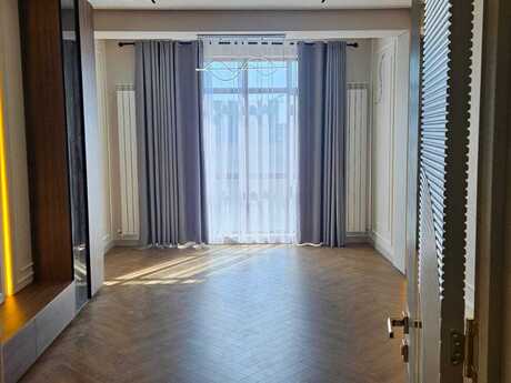 3 otaqlı mənzil, 120 m², İnşaatçılar: 370 000 ₼ 4