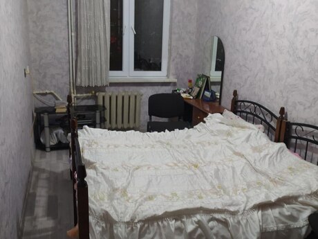 2 otaqlı köhnə tikili - 7-ci mikrorayon q. - 52 m²