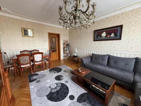 4 otaqlı yeni tikili - Elmlər Akademiyası m. - 100 m²