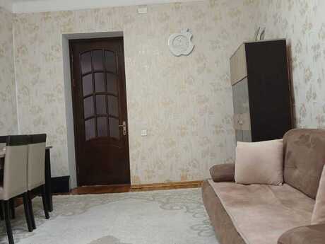 2 otaqlı köhnə tikili - Şah İsmayıl Xətai m. - 56 m²