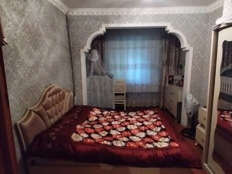 4 otaqlı köhnə tikili - Qaraçuxur q. - 95 m²