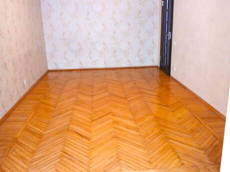 3-комн. вторичка - м. Нариман Нариманов - 70 м²