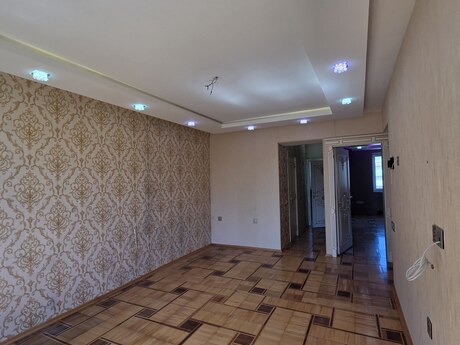 2 otaqlı köhnə tikili - Bakıxanov q. - 65 m²