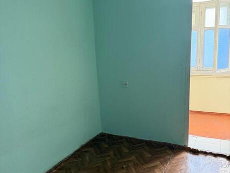 3 otaqlı köhnə tikili - Gənclik m. - 55 m²