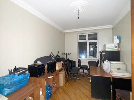 Объявление №6106080 - Баку, м. Иншаатчылар, 3-комн., 135 м², 4/19 этаж