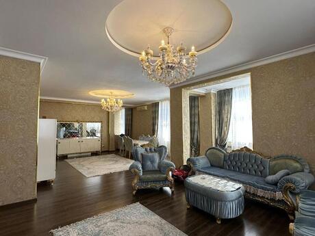 4 otaqlı yeni tikili - 28 May m. - 240 m²