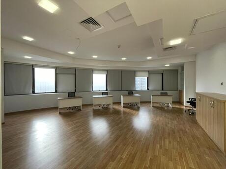 4-комн. офис - Хатаинский р. - 242 м²