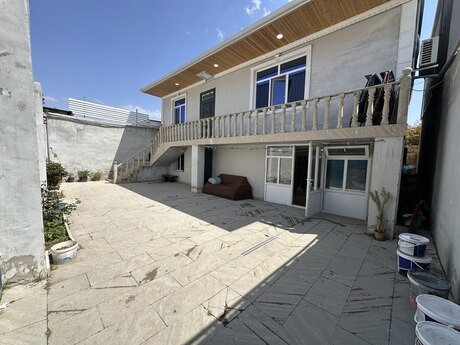 8 otaqlı həyət evi/bağ evi - Hövsan q. - 170 m²