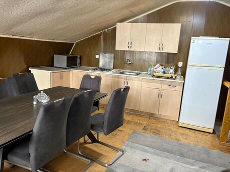 3-комн. вторичка - м. Элмляр Академиясы - 120 м²