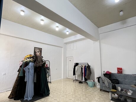 Obyekt - Xalqlar Dostluğu m. - 100 m²