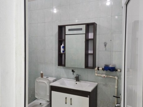 Obyekt - İnşaatçılar m. - 110 m²