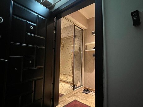 2 otaqlı köhnə tikili - Nəsimi r. - 70 m²