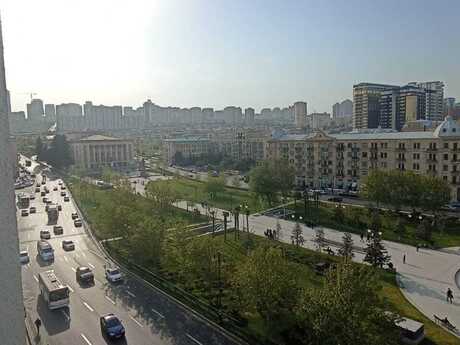 4 otaqlı yeni tikili - Nizami m. - 246 m²