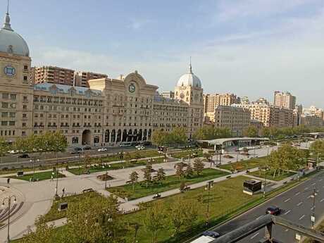 4 otaqlı yeni tikili - Nizami m. - 246 m²