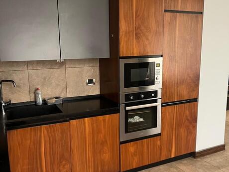3 otaqlı köhnə tikili - İçəri Şəhər m. - 150 m²