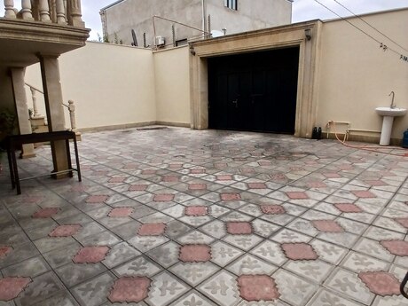 6-комн. дом/дача - Бинагадинский р. - 330 м²