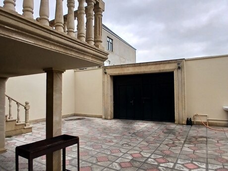 6-комн. дом/дача - Бинагадинский р. - 330 м²