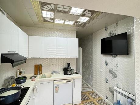 3 otaqlı köhnə tikili - Qaraçuxur q. - 70 m²