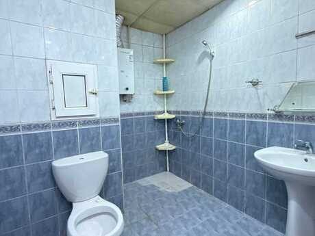 1 otaqlı köhnə tikili - İnşaatçılar m. - 45 m²