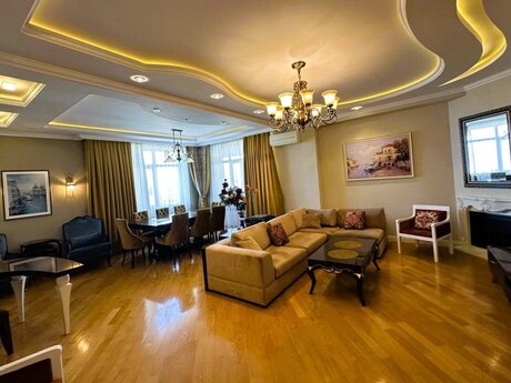 3 otaqlı yeni tikili - Elmlər Akademiyası m. - 180 m²