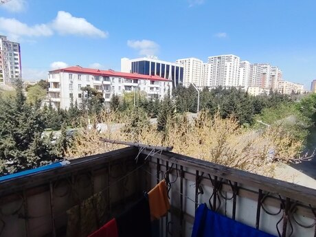 2 otaqlı köhnə tikili - Qara Qarayev m. - 46 m²