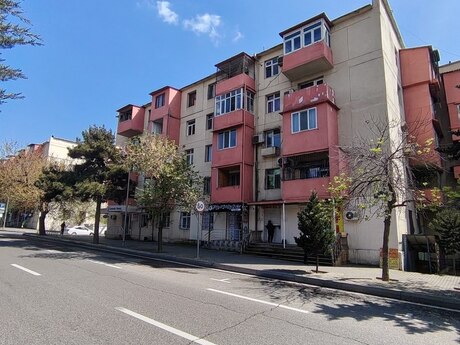 Elan №6106222 - Bakı, Qara Qarayev m., 2 otaqlı, 46 m², 4/5 mərtəbə