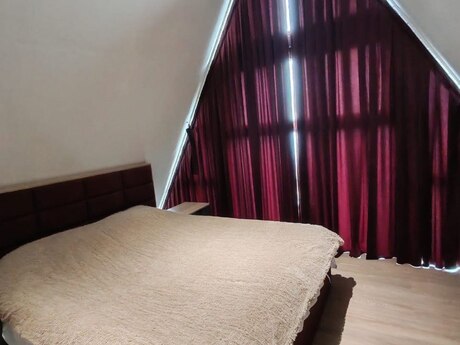 4 otaqlı həyət evi/bağ evi - Şamaxı - 120 m²