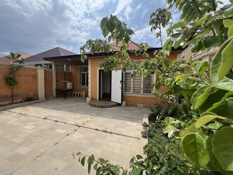 4 otaqlı həyət evi/bağ evi - Biləcəri q. - 94 m²