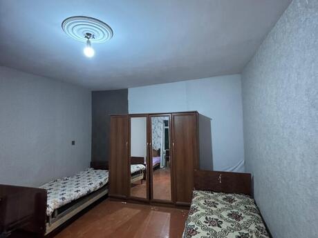 2 otaqlı həyət evi/bağ evi - Nəsimi m. - 50 m²