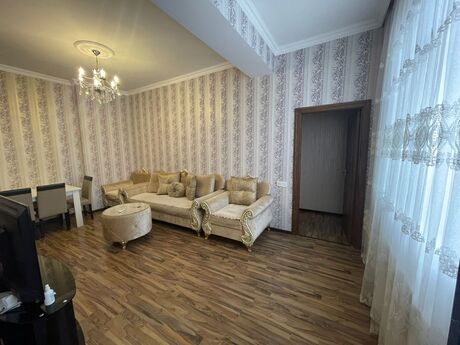Elan №6106291 - Bakı, Gənclik m., 2 otaqlı, 60 m², 2/16 mərtəbə