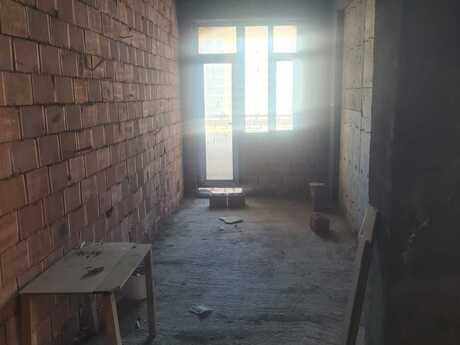 4 otaqlı yeni tikili - Nəsimi r. - 186 m²