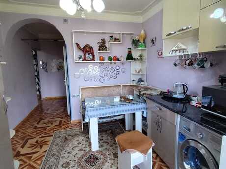 3 otaqlı köhnə tikili - Həzi Aslanov m. - 75 m²