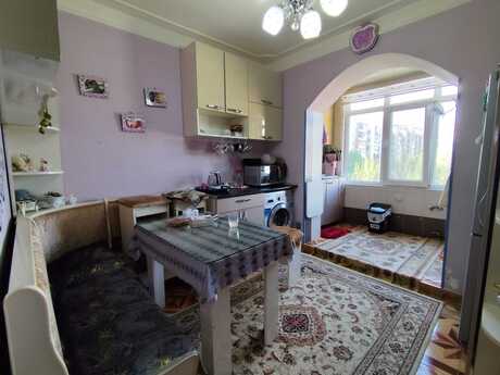 3 otaqlı köhnə tikili - Həzi Aslanov m. - 75 m²