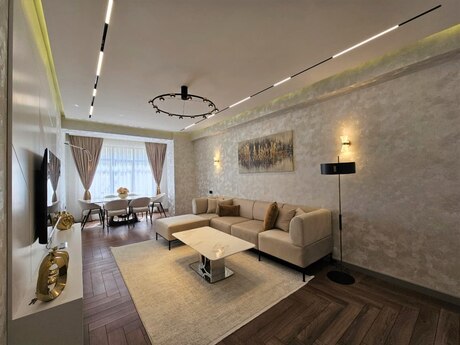 4 otaqlı yeni tikili - Nərimanov r. - 142 m²